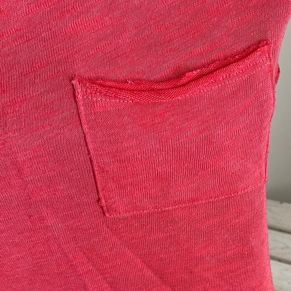 🌿3/$30🌿 We the free pink short sleeve top - Picture 2 of 4